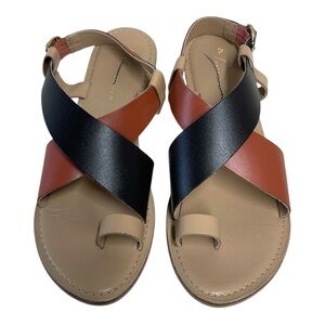 Anthropologie Perdita Two Tone  Toe-Loop Sandals Size 8